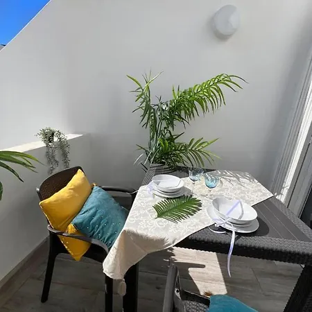 Malibu Park Luna Apartamento